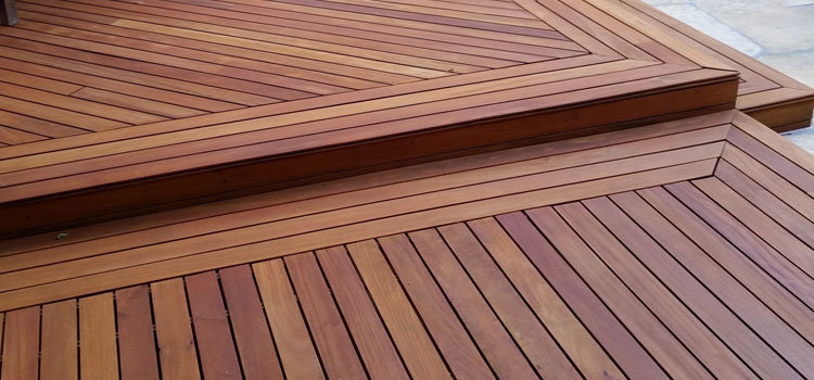 Redwood Decking Material in Hermosa Beach, CA