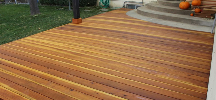 Smooth Redwood Decking in Hermosa Beach, CA